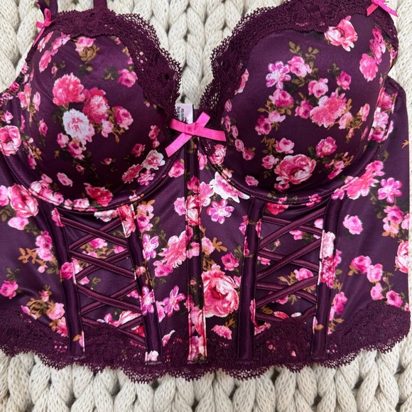 NWT Victoria’s Secret Dream Angels Burgundy Floral Lace Up Corset Bra Top Sz 32C - Picture 11 of 11